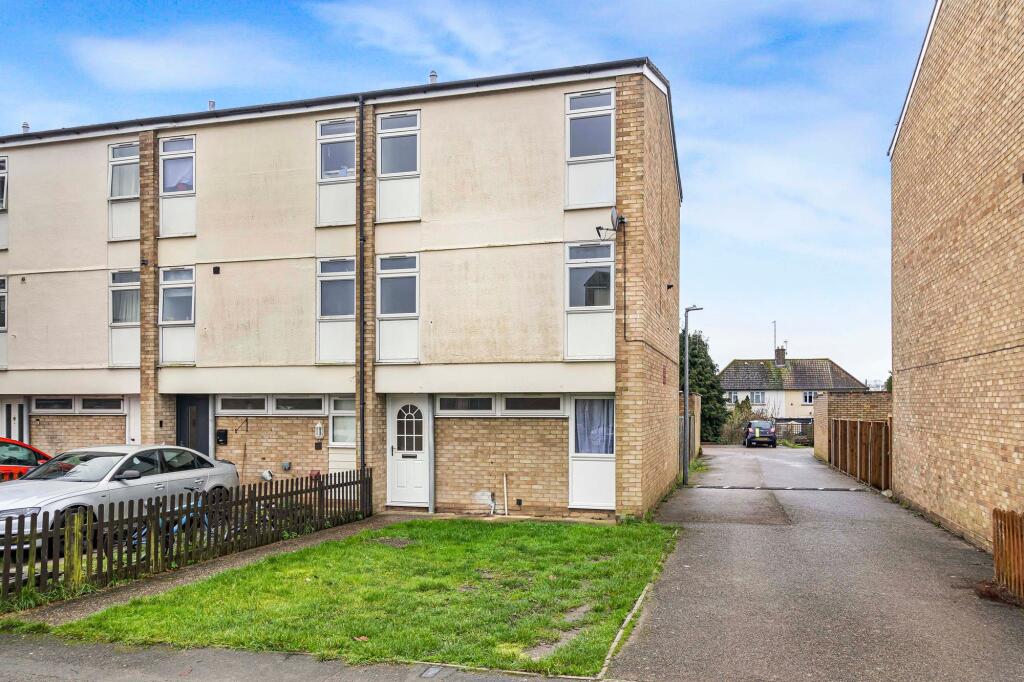 Main image of property: Timperley Road, Hadleigh, IP7