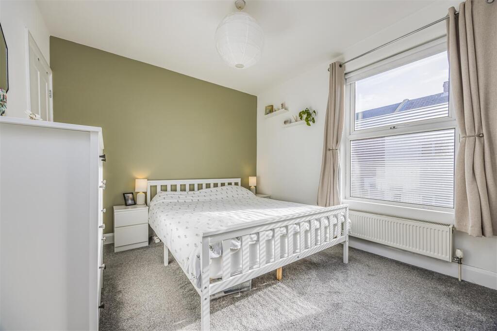 House in Portsmouth, Southsea - View 5