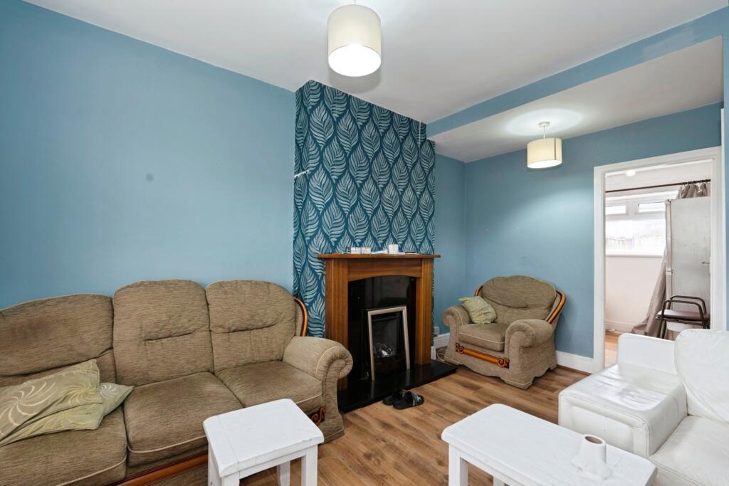 House in Blackburn, Cherry Tree, Mill Hill - View 3