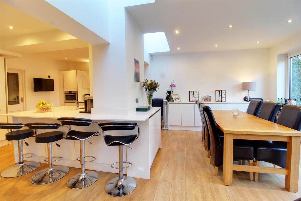 Additional image 15 of Moffats Lane, Brookmans Park