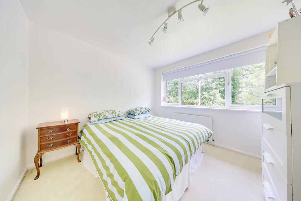 House in London, London Borough of Bromley - More