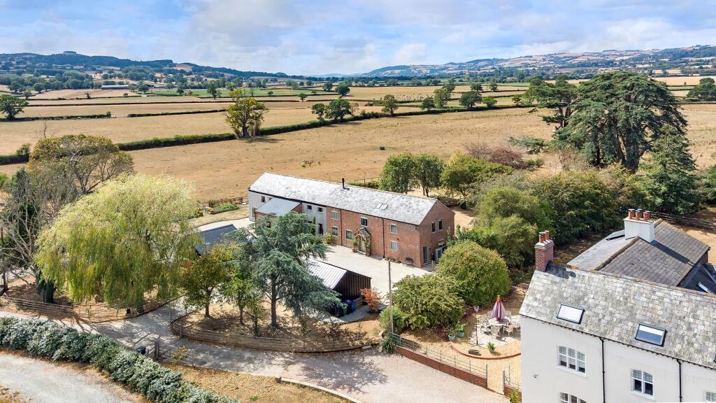House in Shrewsbury - View 2