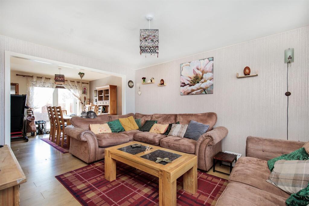 House in Newcastle upon Tyne, Elmwood Park, Middle Brunton - View 4