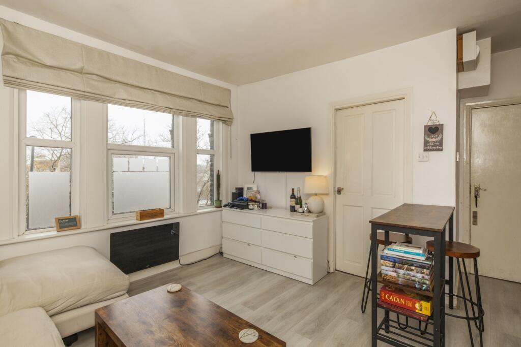 Main image of property: Central Hill London SE19