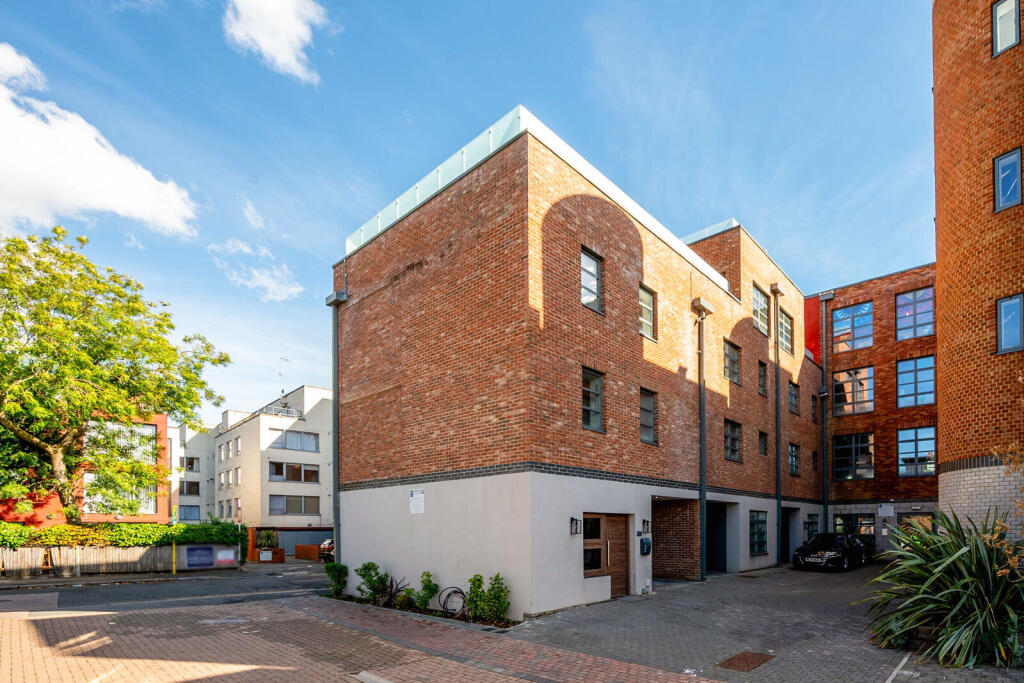 Property photo 8