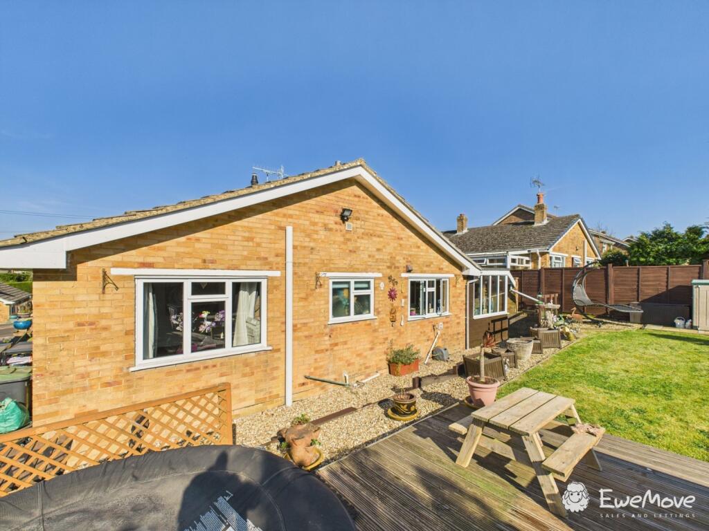 Mitchells Close, Woodfalls, Salisbury, Wiltshire, SP5 photo 3