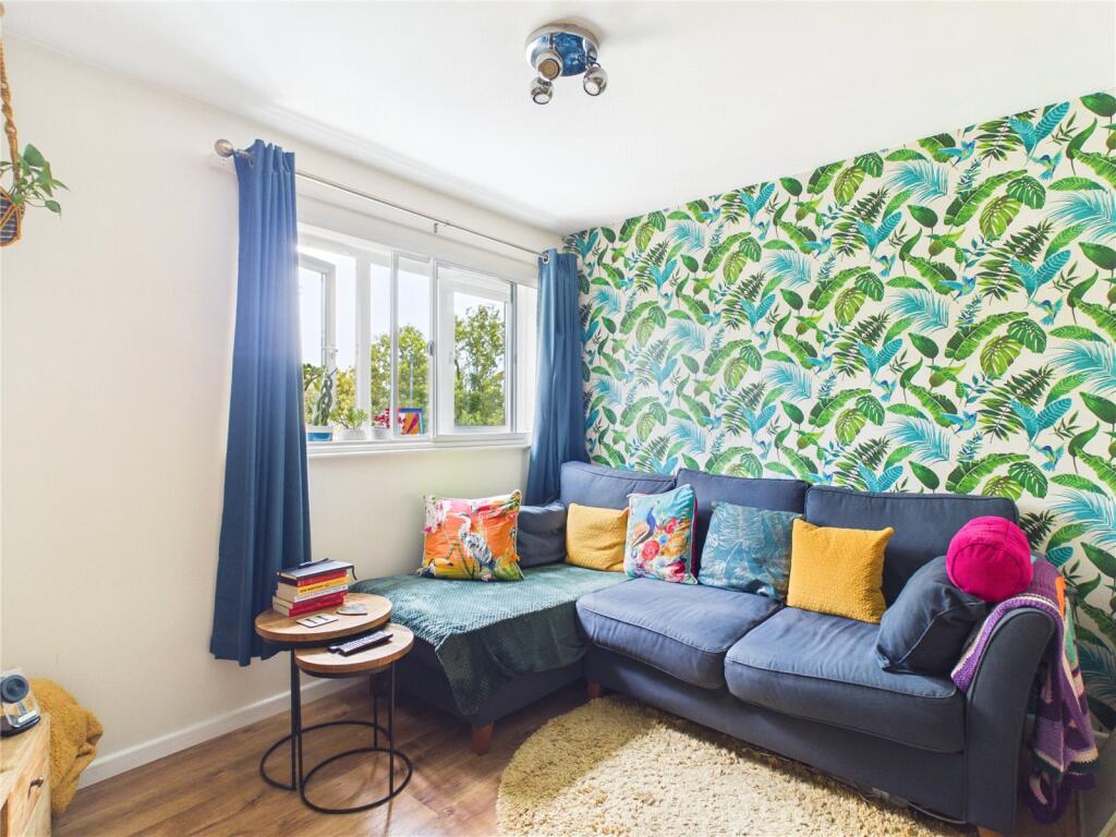 Apartment in Bristol - View 4