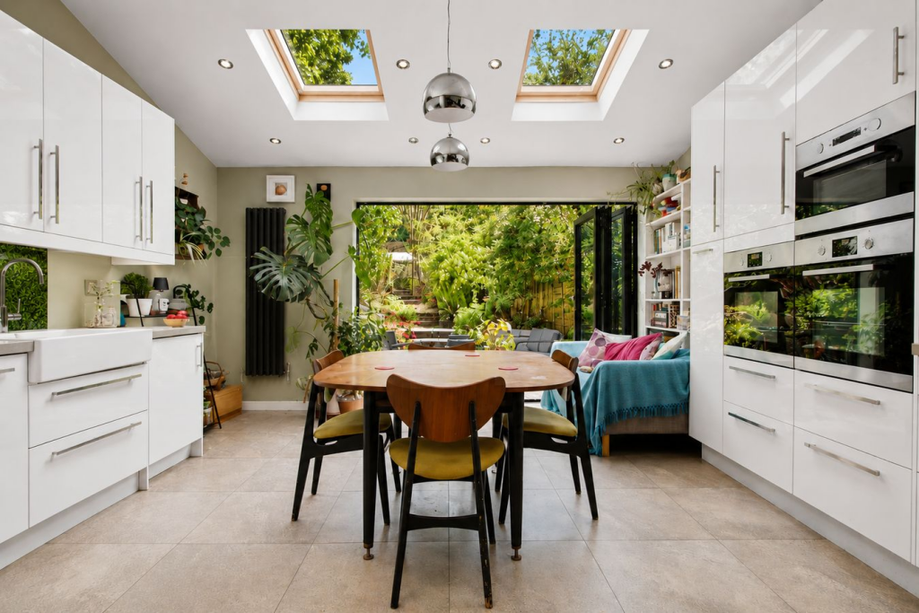House in London - View 4