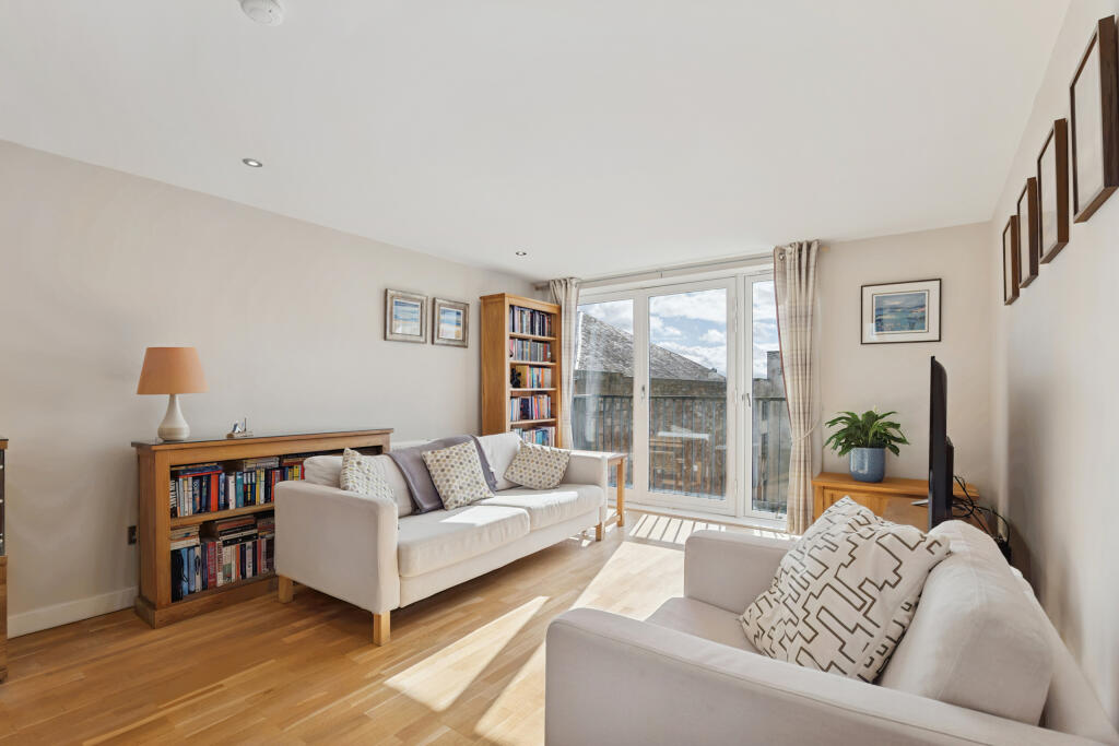 Apartment in Glasgow, Calton - More