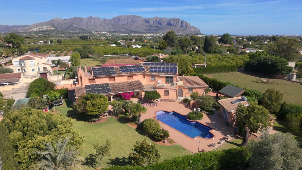 Main image of property: Valencia, Alicante, Pedreguer