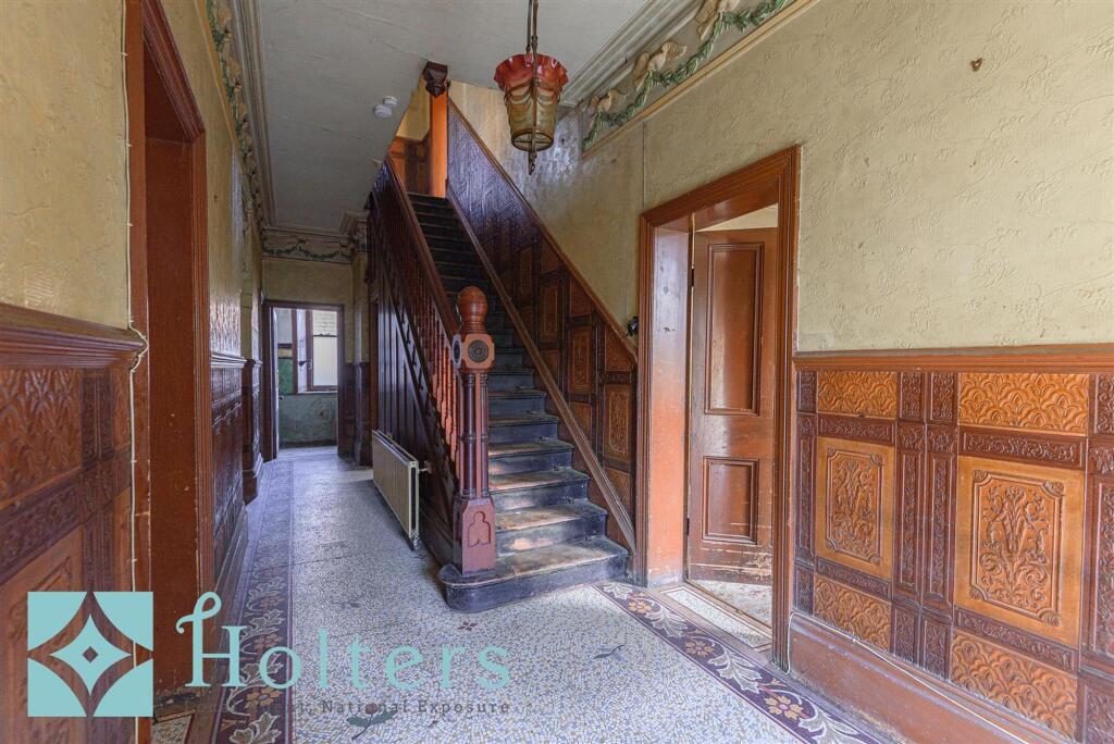 House in Knighton - View 5