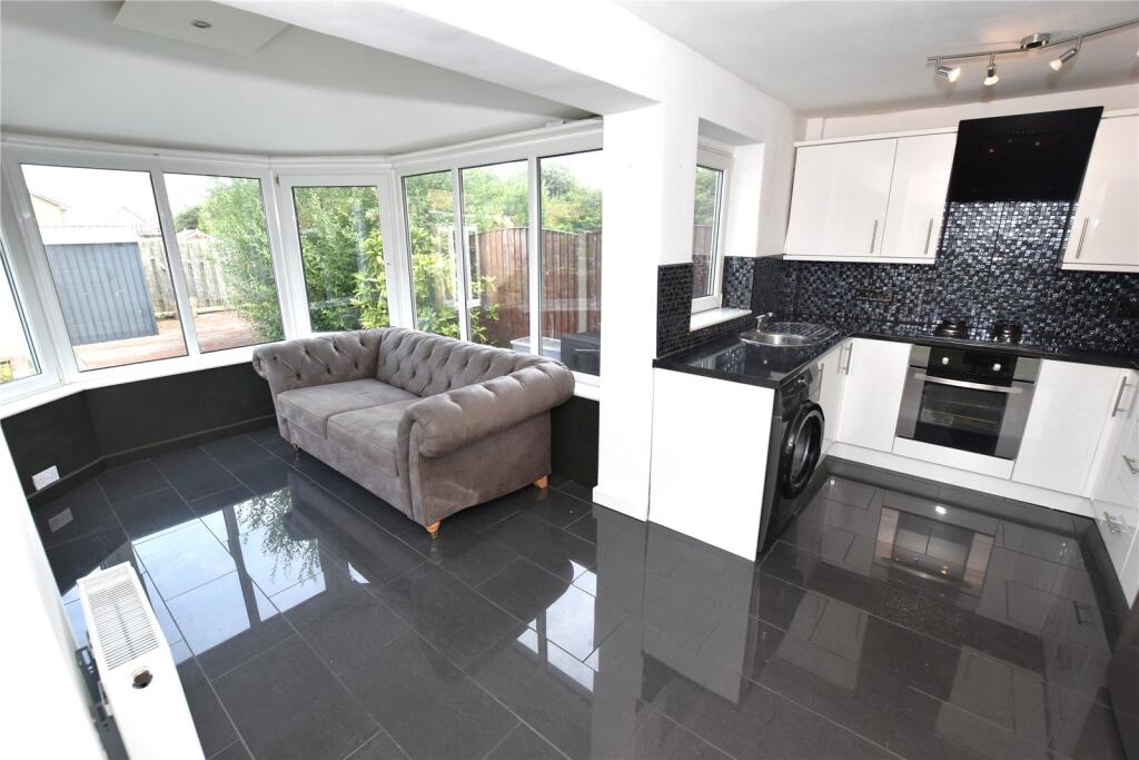 Felton Close, Moreton, Wirral, CH46 photo 2