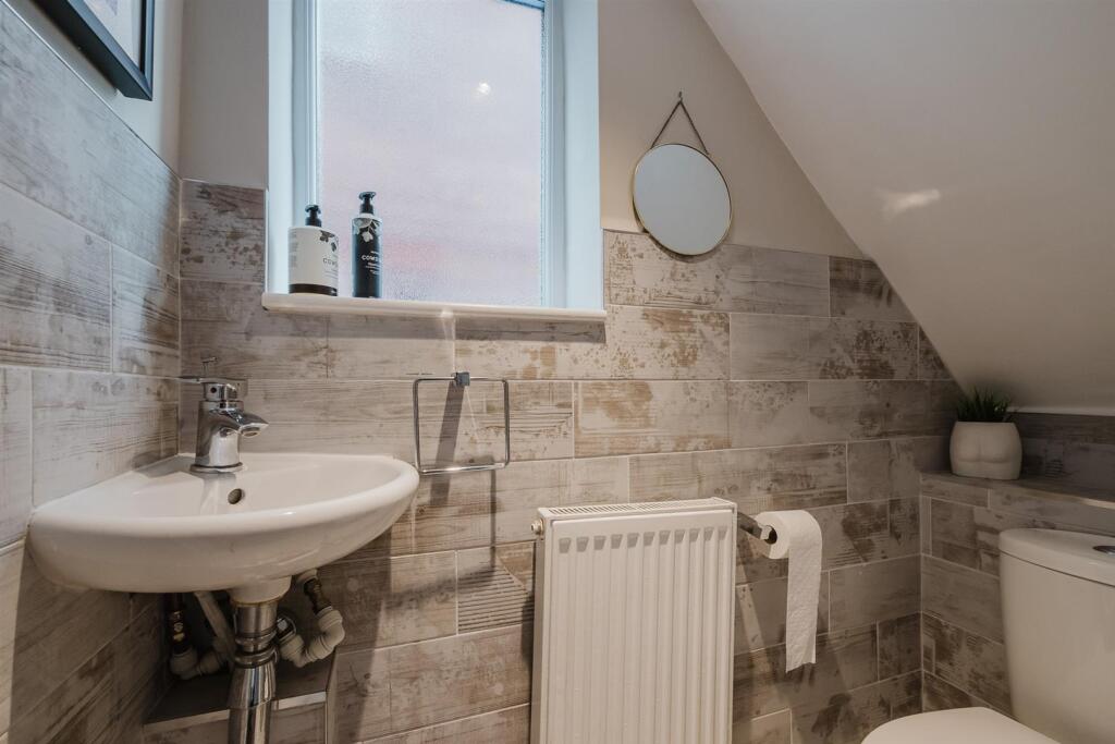 House in Trafford, Greater Manchester - More
