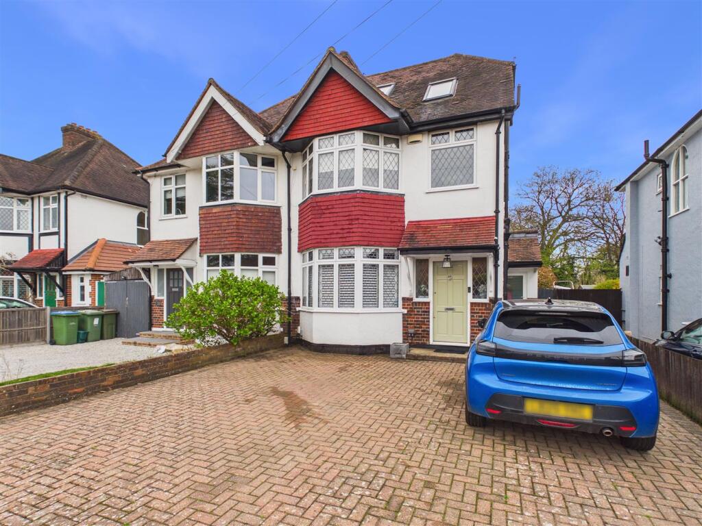Main image of property: New Road, West Molesey