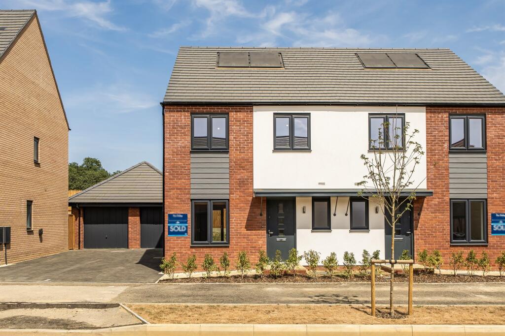 Main image of property: West Street, NN5