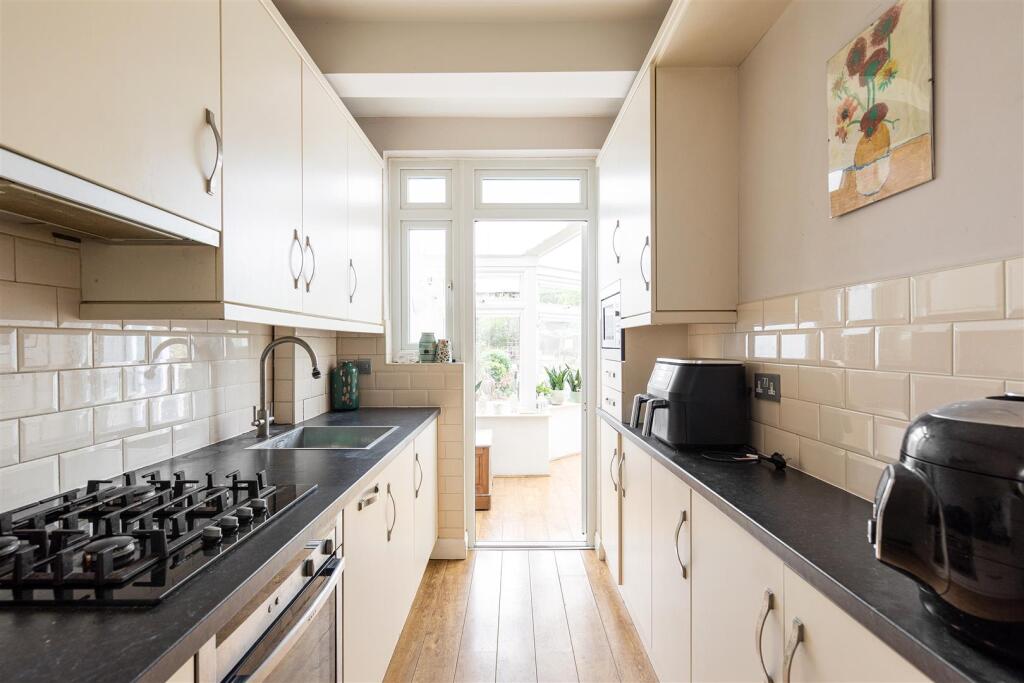 House in Ilford - View 5
