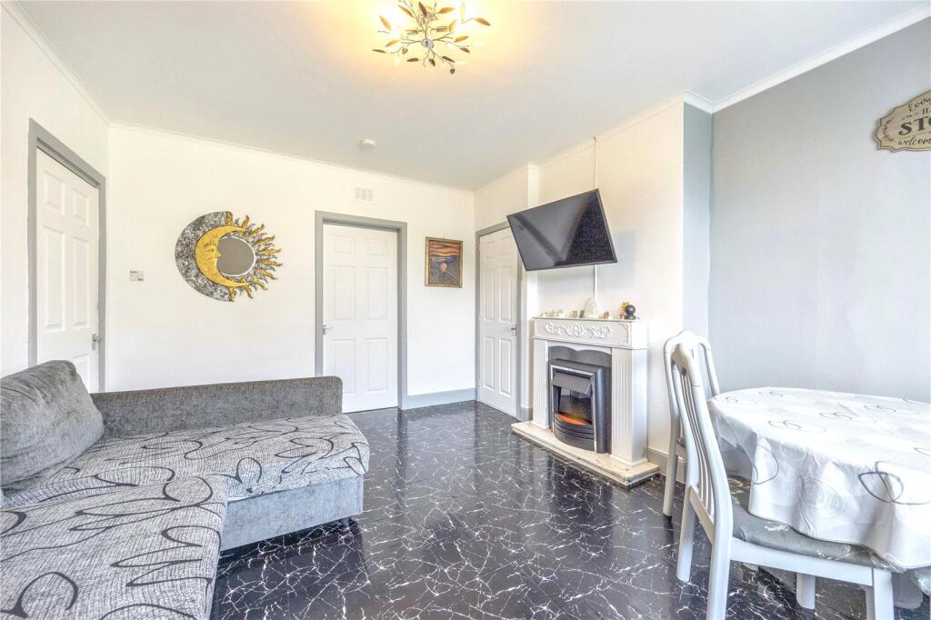Woodburn Drive, Dalkeith, Midlothian, EH22 photo 4