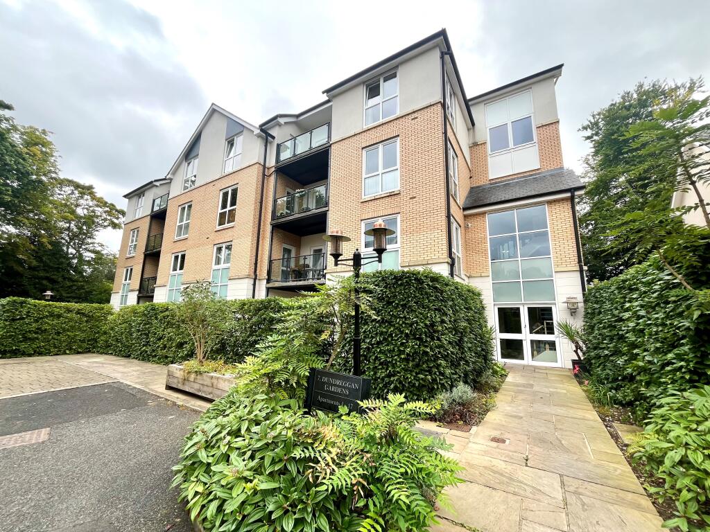 Main image of property: Dundreggan Gardens, Didsbury, M20 2EJ