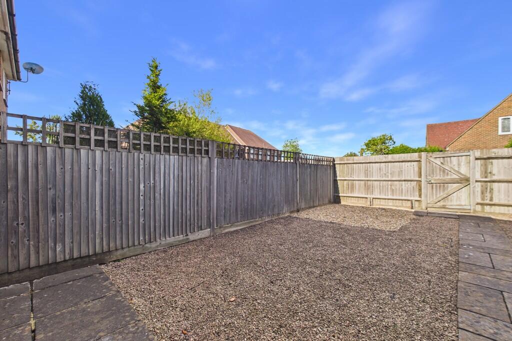House in Tonbridge - More