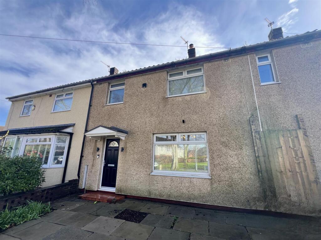 Main image of property: Fellpark Road, Manchester