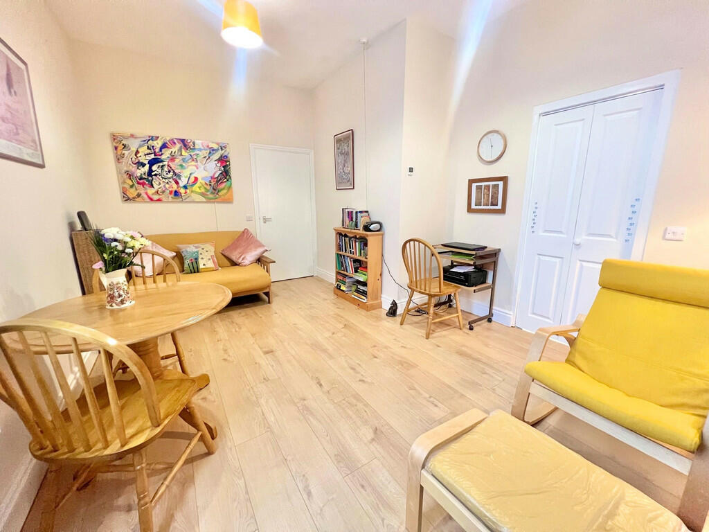 Avenue Court , Bridlington photo 3