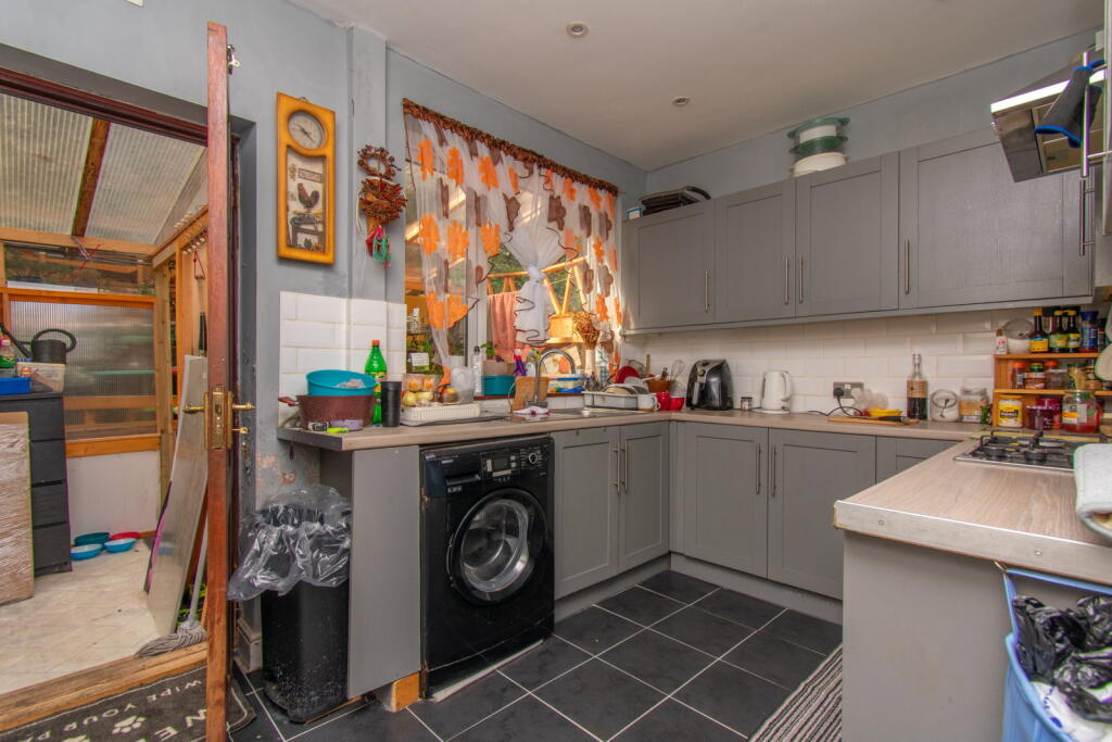 House in Leicester - View 4