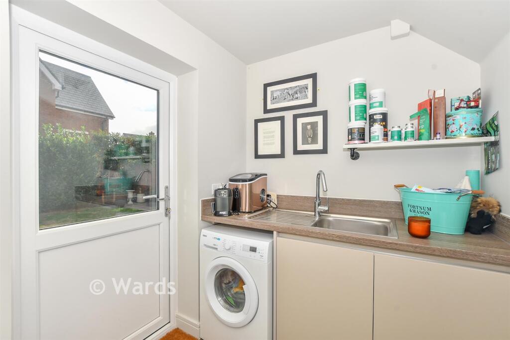 House in Tonbridge - More