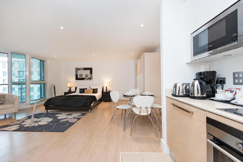 Main image of property: Kestrel House, St George Wharf, Vauxhall, London, SW8