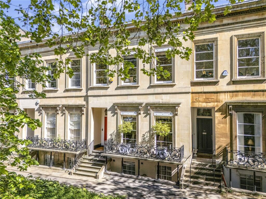 Main image of property: Royal Parade, Cheltenham, Gloucestershire, GL50
