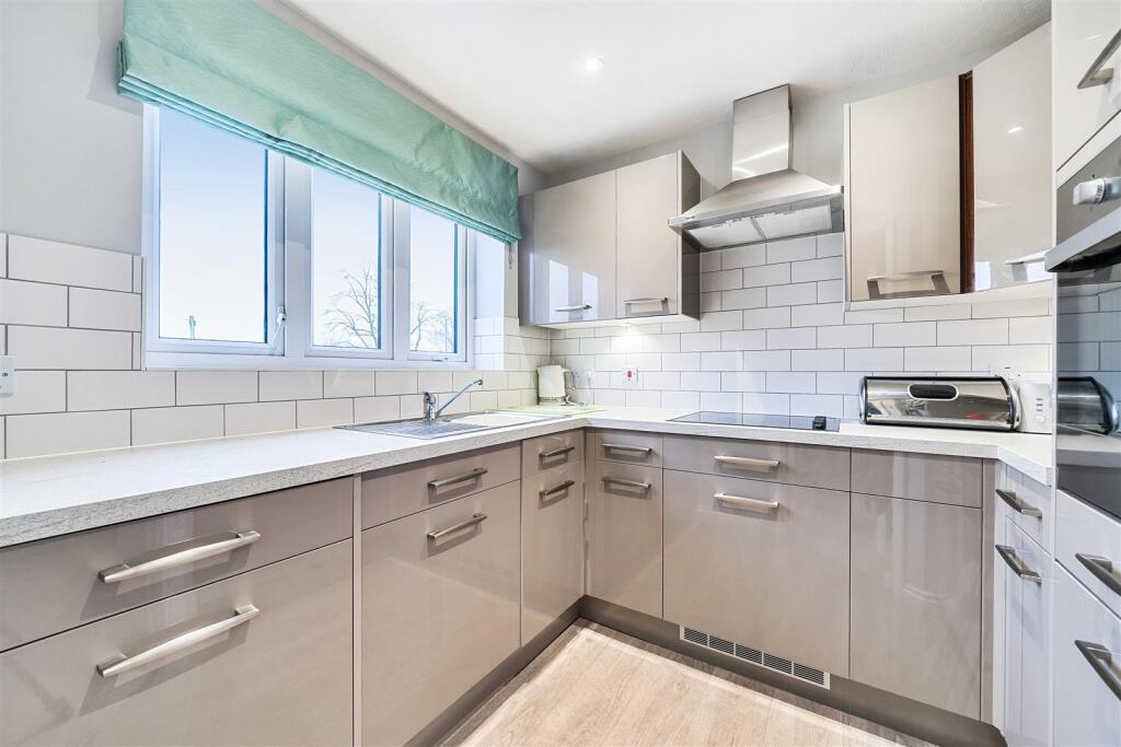 Additional image 2 of Hadley Lodge, Quinton, Birmingham, West Midlands