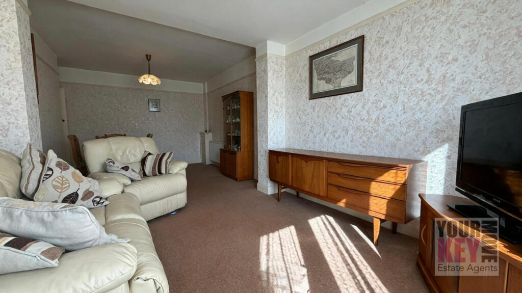 House in Canterbury - View 5