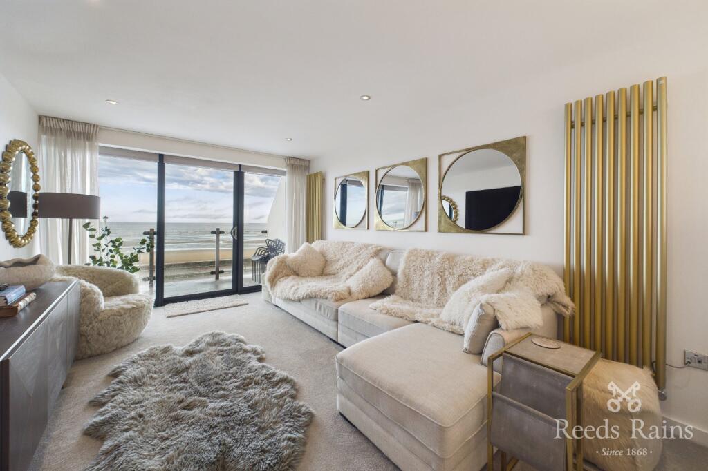 Main image of property: New South Promenade, Blackpool, Lancashire, FY4