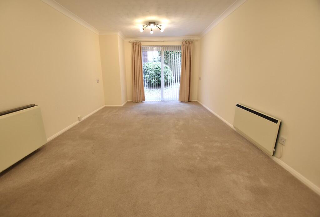 Apartment in Colchester, New Town - View 2