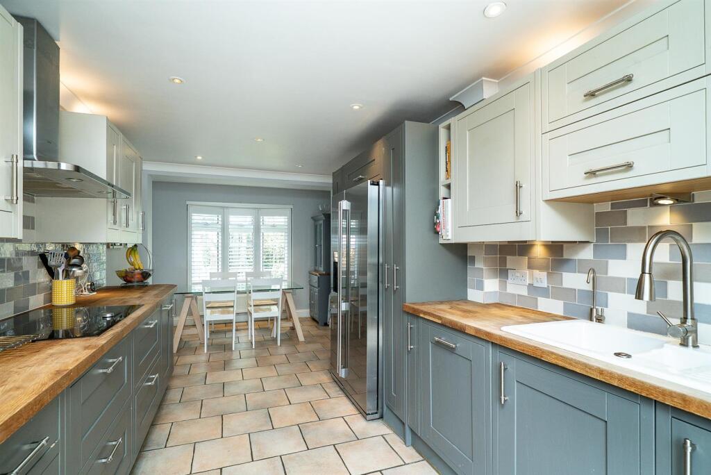 Harpenden Road, St. Albans - View 5