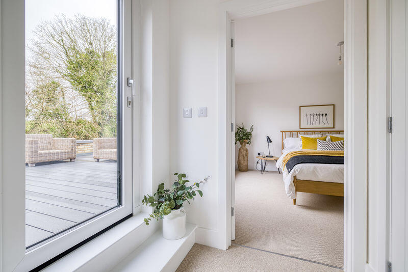 Additional image 8 of READY NOW - Contemporary 4-bedroom detached property with garage.