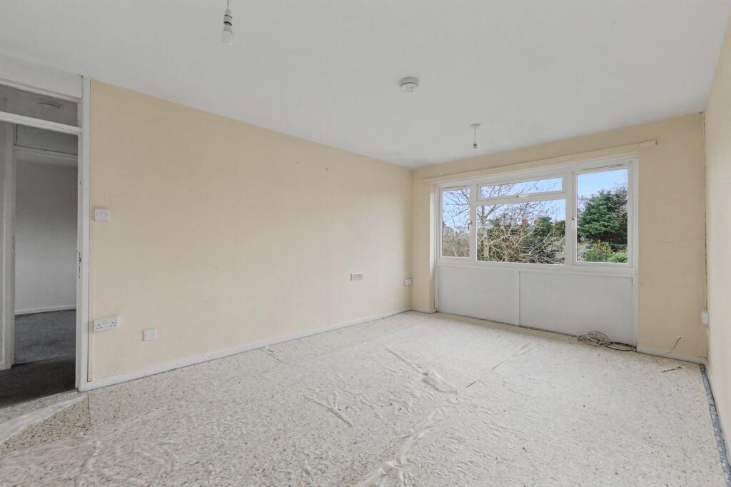 Additional image 2 of Seggs Lane, Alcester, B49