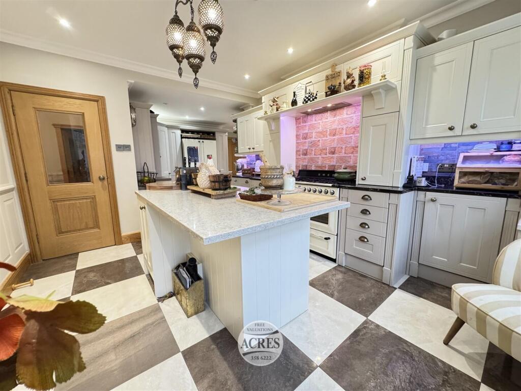 Additional image 18 of Englestede Close, Handsworth Wood, Birmingham