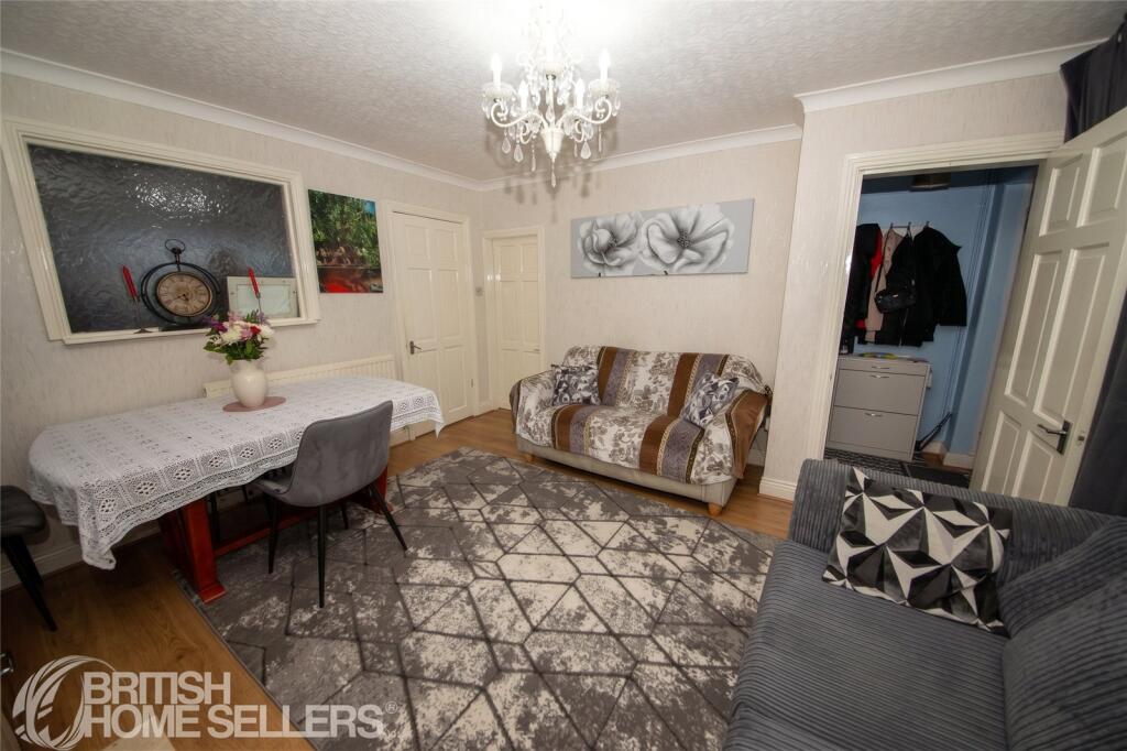 House in Stoke-on-Trent - View 3