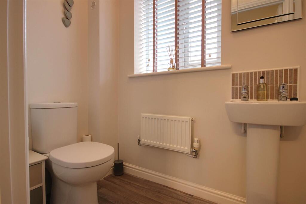 House in Hull - More
