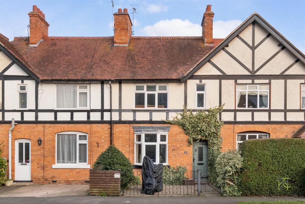 Main image of property: Peewit Road, Evesham