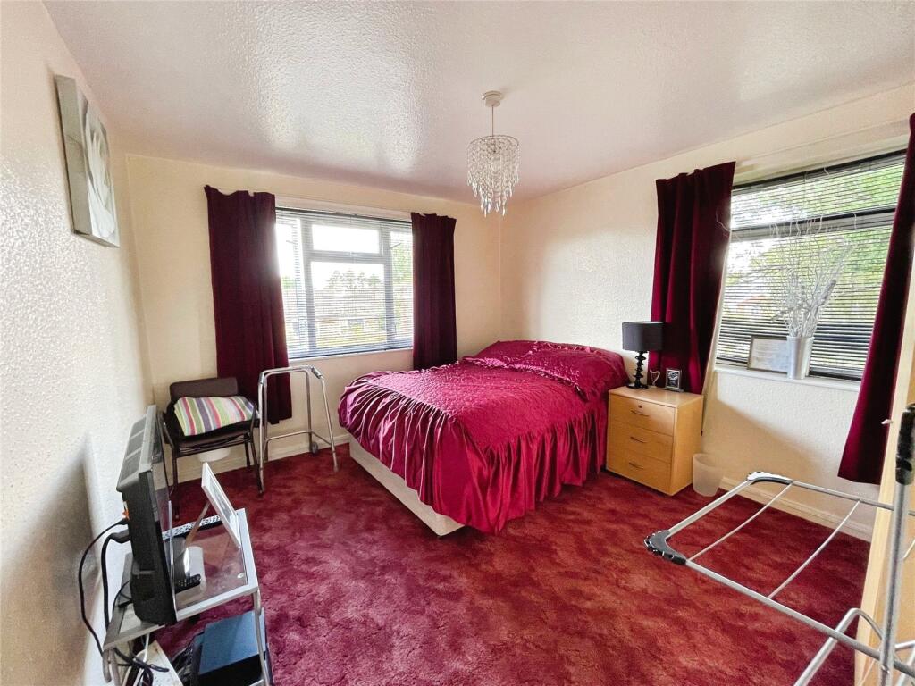 Apartment in Warwick, St John's, Kenilworth - View 6