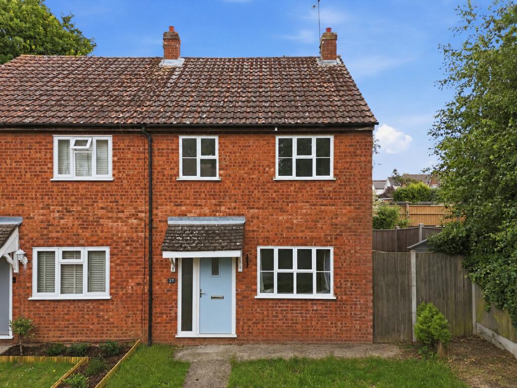 Main image of property: Westbourne Gardens, Billericay, CM12
