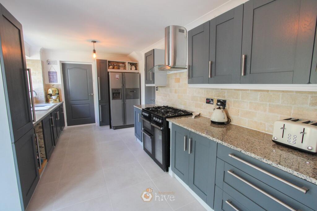House in Doncaster, South Yorkshire - More