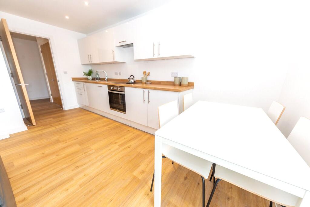 Apartment in Manchester - View 2