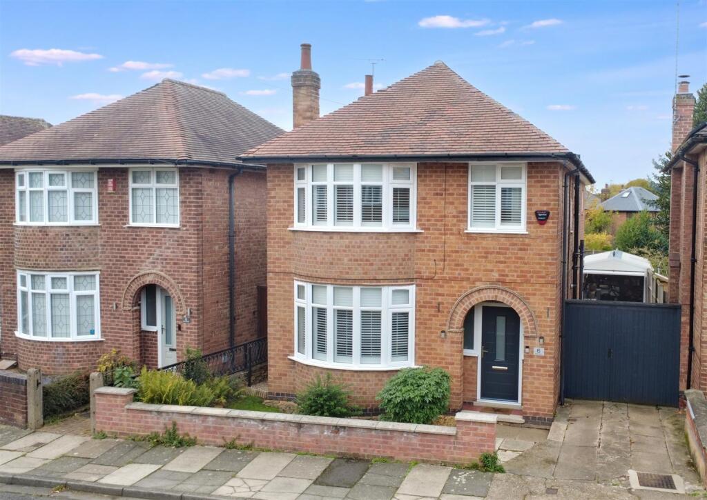 Main image of property: Park Road, Bramcote, Nottingham