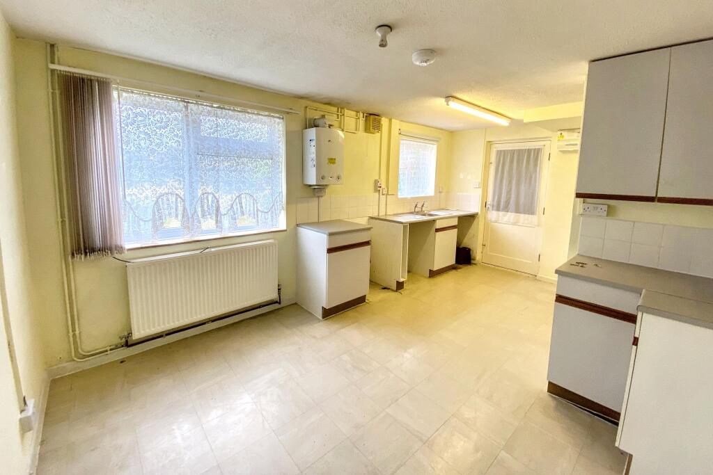 House in Swindon - View 5