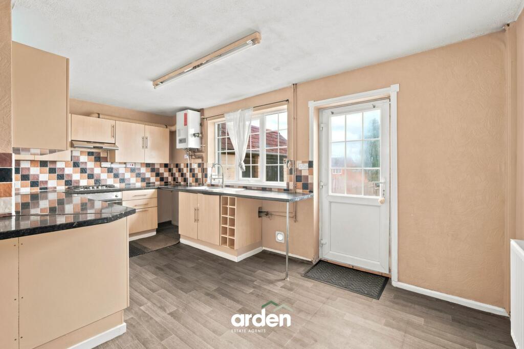 House in Redditch, Lakeside - View 2