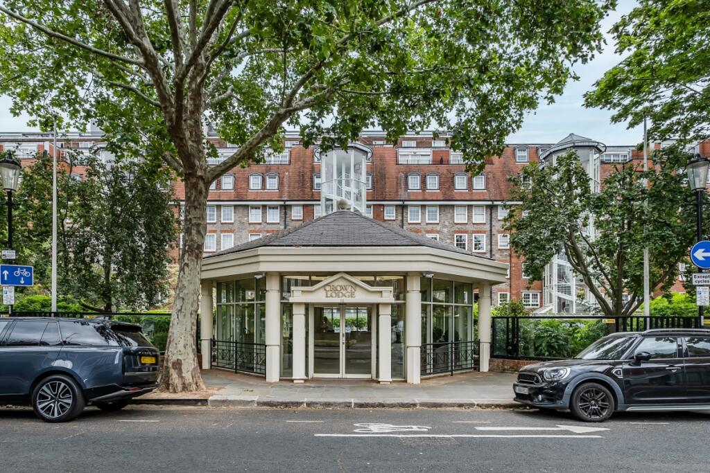 Apartment in London, Royal Borough of Kensington and Chelsea - View 2