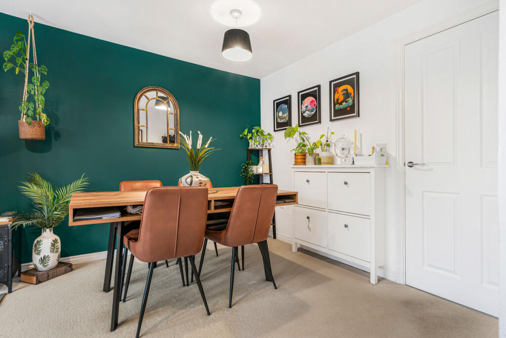 House in Didcot, Great Western Park, Western Valley - View 4
