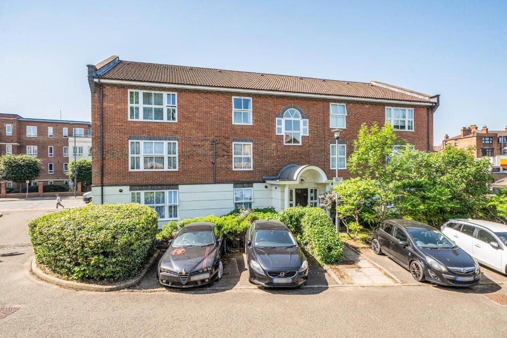 Apartment in London - View 5